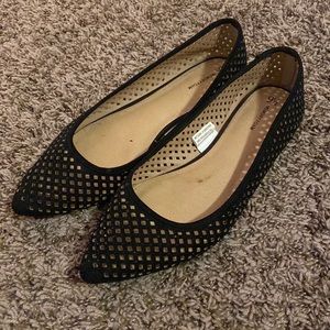 Womens 9.5 black flats